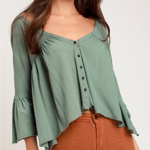 Free People Tops - Free People Moss Green Vintage Wash Half Sleeve Babydoll Top